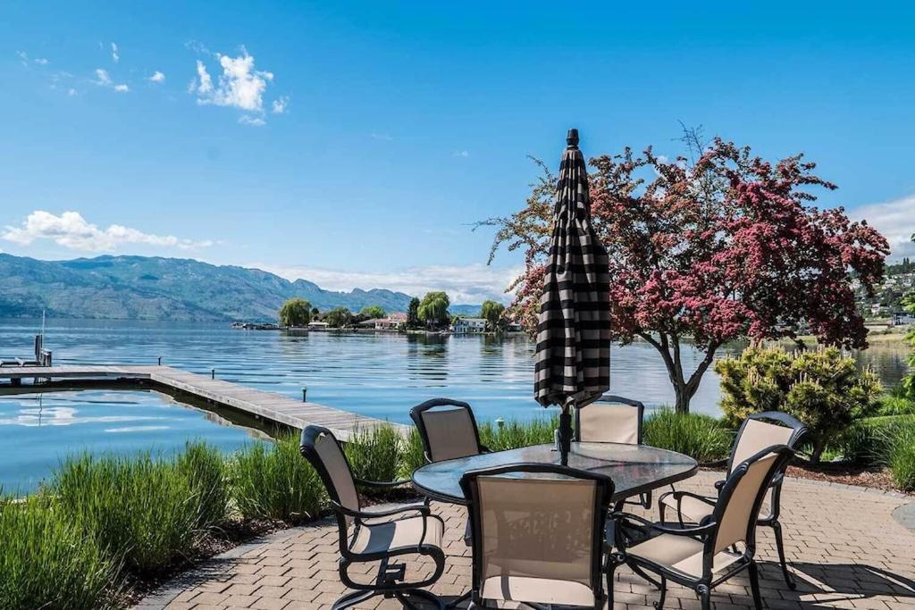 Lake House At Quails' Gate Winery West Kelowna Exterior photo